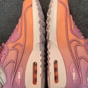 *BRAND NEW* Nike Air Max 90 Ultra 2.0